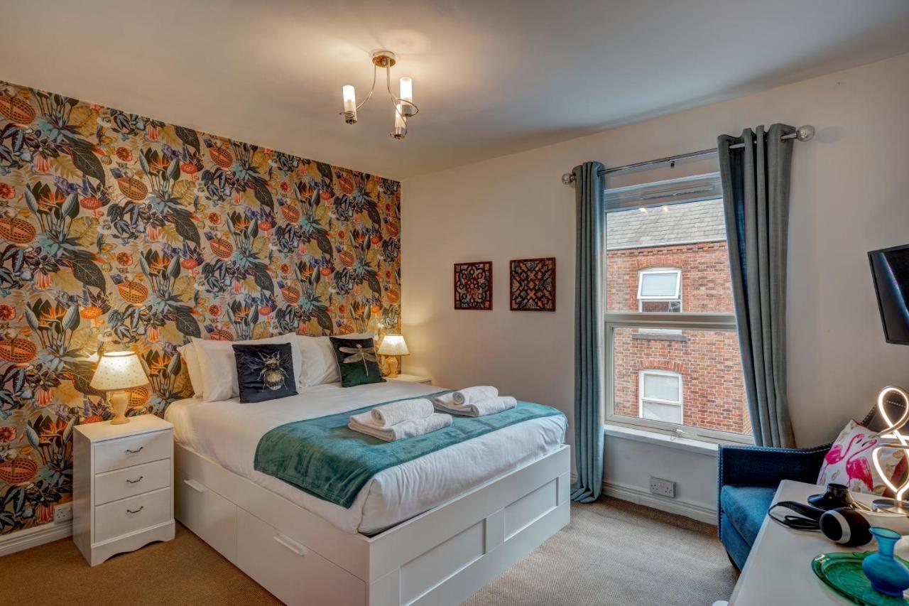 *New* Chester Canal Side 2 Bed Character Home Dış mekan fotoğraf
