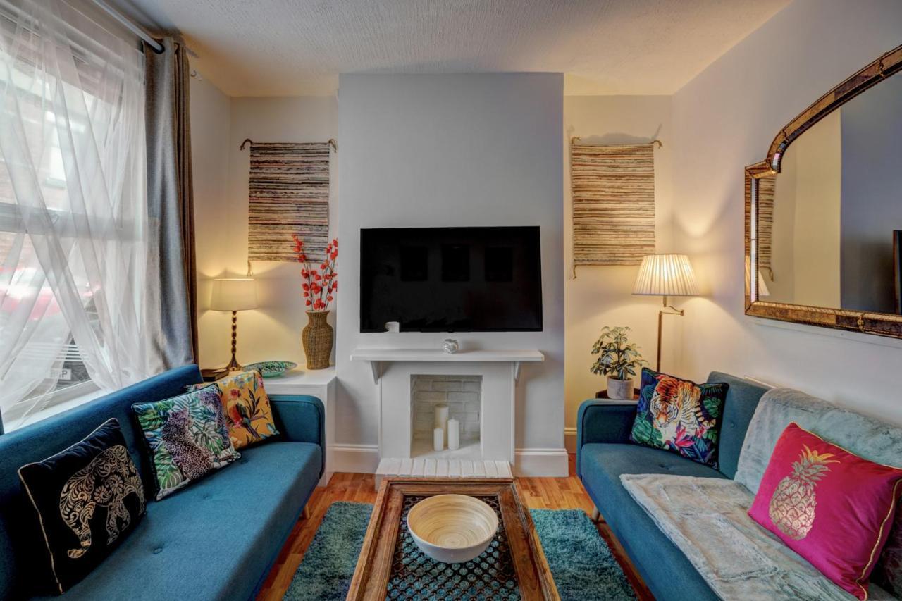 *New* Chester Canal Side 2 Bed Character Home Dış mekan fotoğraf
