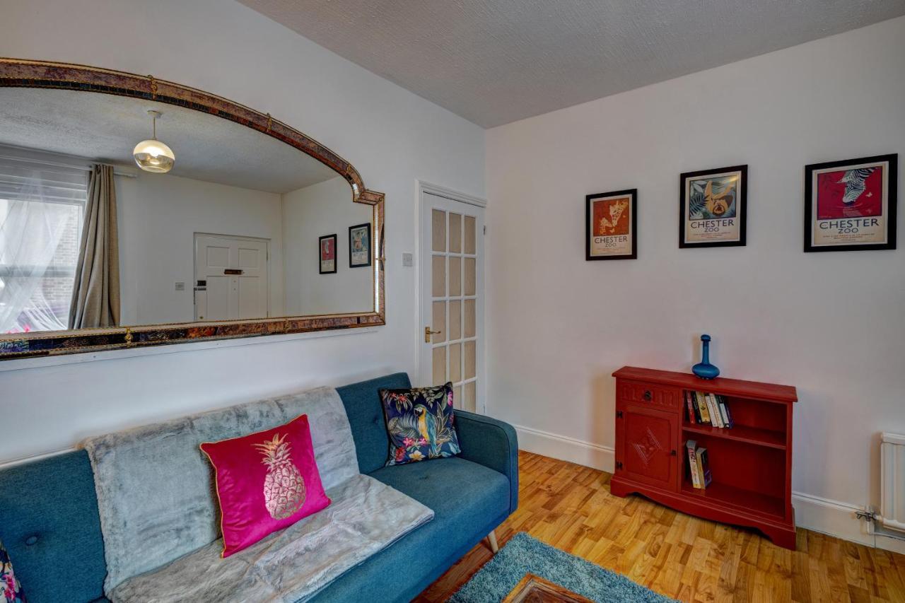 *New* Chester Canal Side 2 Bed Character Home Dış mekan fotoğraf
