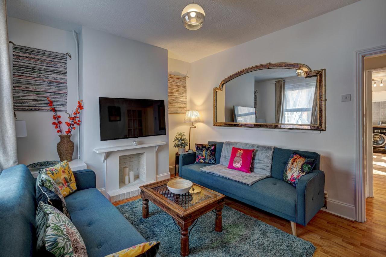 *New* Chester Canal Side 2 Bed Character Home Dış mekan fotoğraf